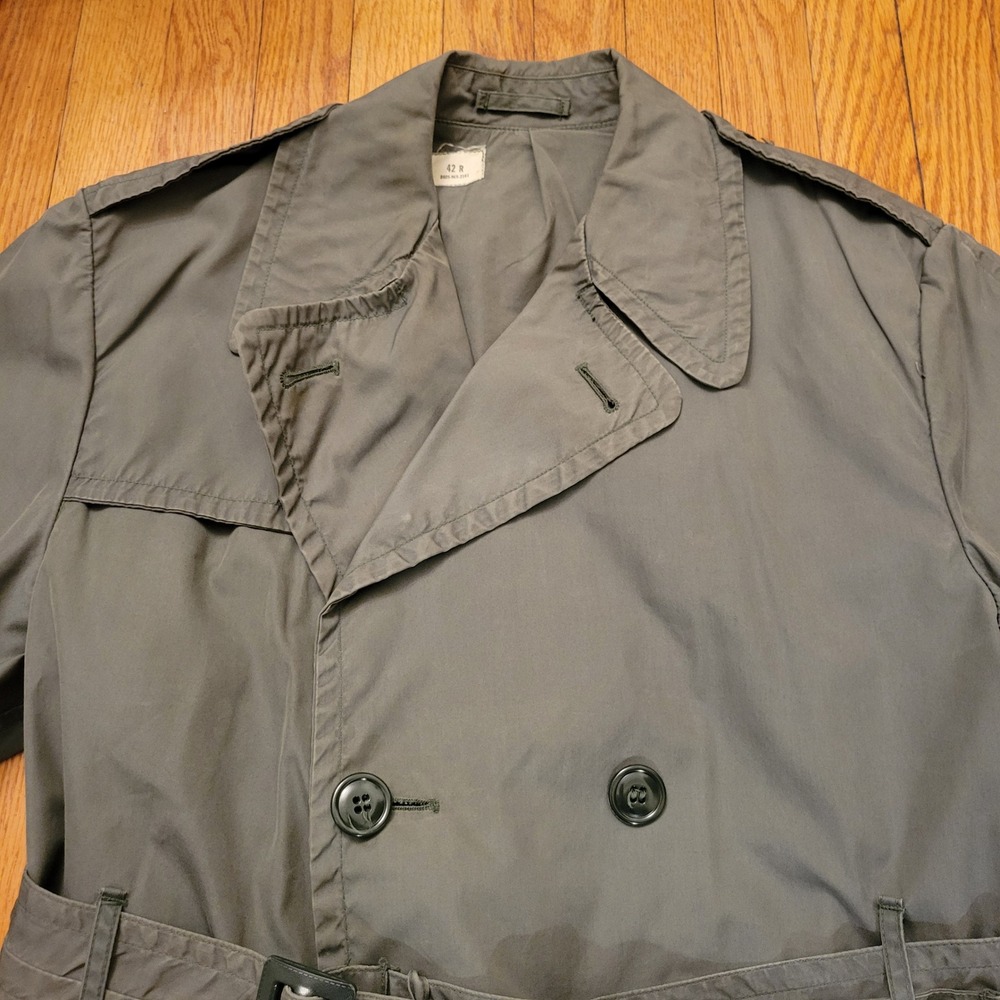 Vintage Vietnam Era US Military Army Green Quarpel Trench Raincoat 42R Gorpcore - Picture 11 of 13